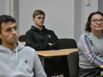 Встреча с иностранными студентами Университета / Павел Железняк