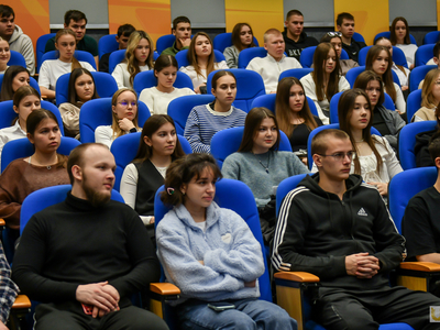 Герои России. Встреча со студентами / Павел Железняк