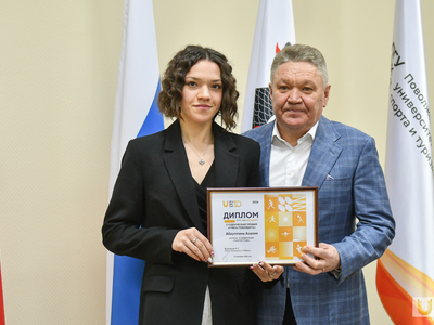 Чествование студентов колледжа Университета / Павел Железняк