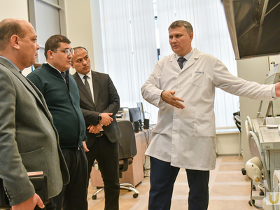 Представители Бухарского госуниверситета в Поволжском и встреча с ректором / Павел железняк