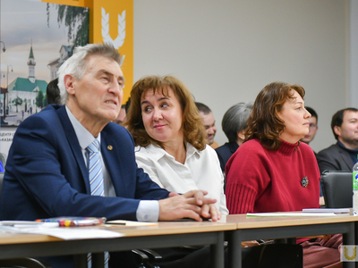 Стратегическая сессия. Определение приоритетных направлений программы развития Университета. Часть 2 / Илина Салихова