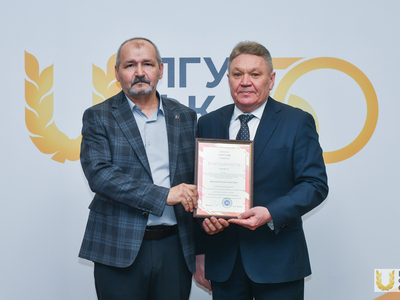 Учёный совет №7. Вручения / Павел Железняк