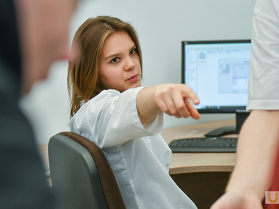 Молодежная сборная России по гребле на байдарках и каноэ в НИИ Поволжского / Павел Железняк