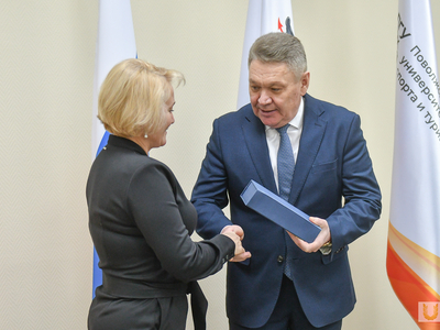 Человек идущий. Вручение наград / Павел Железняк