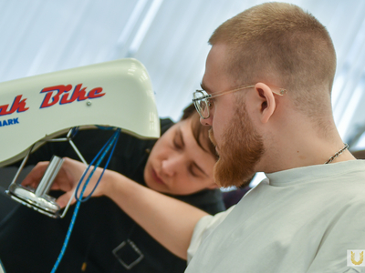 Молодежная сборная России по гребле на байдарках и каноэ в НИИ Поволжского / Павел Железняк