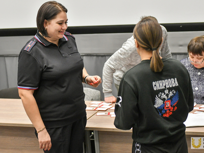Вручение удостоверений народного дружинника / Павел Железняк