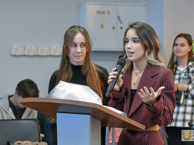 Вручение дипломов выпускникам-бакалаврам Института заочного образования / Павел Железняк