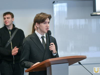 Вручение дипломов выпускникам-бакалаврам Института заочного образования / Павел Железняк