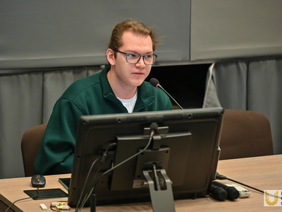 Лекция и семинар для первокурсников / Павел Железняков 