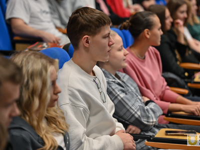 Лекция и семинар для первокурсников / Павел Железняков 