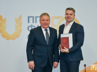 Вручения дипломов выпускникам-магистрантам Института заочного образования / Павел Железняк