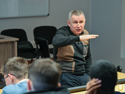 Лекция и семинар для первокурсников / Павел Железняков 