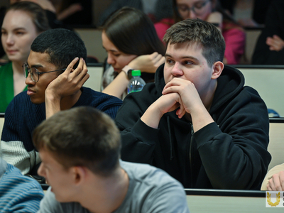 Лекция и семинар для первокурсников / Павел Железняков 