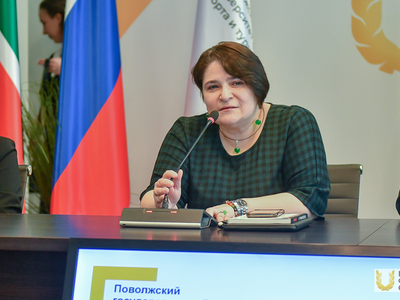 Вручение дипломов выпускникам-бакалаврам Института заочного образования / Павел Железняк