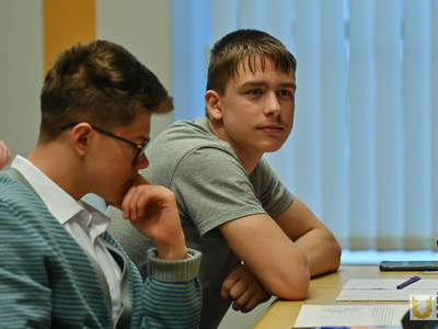 Лекция и семинар для первокурсников / Павел Железняков 