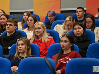 Лекция и семинар для первокурсников / Павел Железняков 