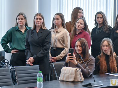 Вручение дипломов выпускникам-бакалаврам Института заочного образования / Павел Железняк