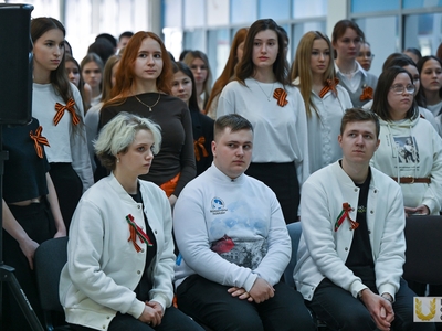 Межвузовская эстафета «Огонь Победы» / Валерия Соколова, Павел Железняк