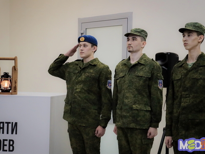 Межвузовская эстафета «Огонь Победы» / Валерия Соколова, Павел Железняк