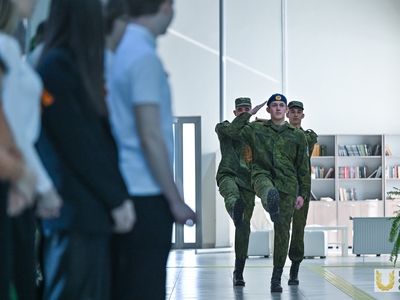 Межвузовская эстафета «Огонь Победы» / Валерия Соколова, Павел Железняк