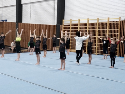 
Первый поток тренеров по хоккею завершил обучение в Поволжском Университете
