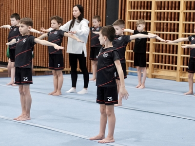 
Первый поток тренеров по хоккею завершил обучение в Поволжском Университете
