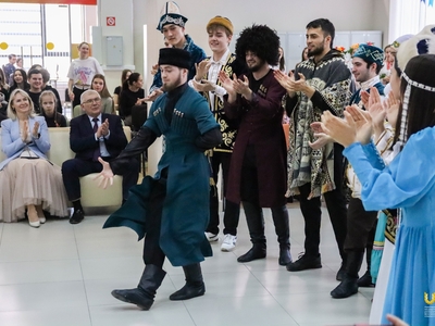
Межвузовский фестиваль «Навруз» - праздник весны, дружбы и взаимного уважения
