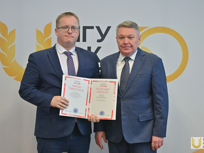 Учёный совет №8. Вручения / Павел Железняк