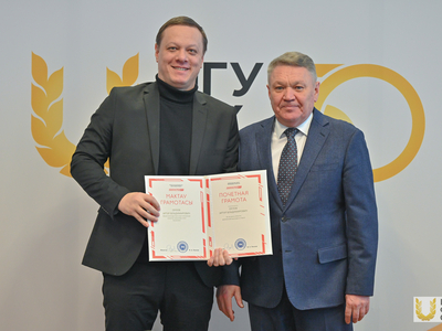 Учёный совет №8. Вручения / Павел Железняк