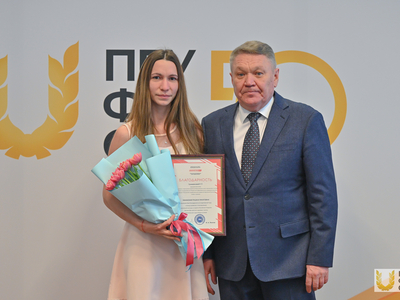 Учёный совет №8. Вручения / Павел Железняк