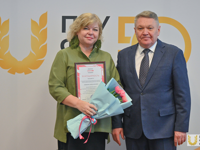 Учёный совет №8. Вручения / Павел Железняк