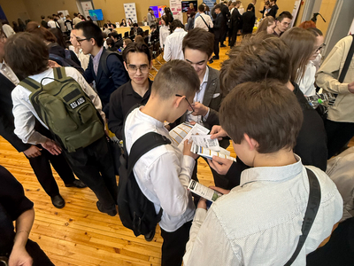 Поволжский на ярмарке вакансий «Будущее начинается здесь»