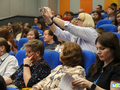 XV Международная научная конференции «Русский язык и культура в зеркале перевода». Круглые столы, закрытие / Кира Грудина