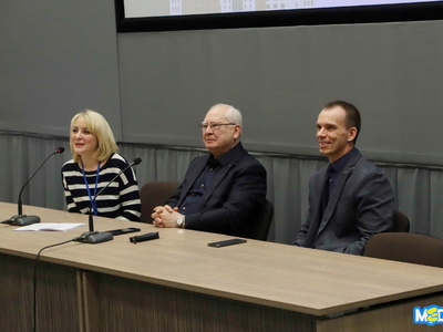 XV Международная научная конференции «Русский язык и культура в зеркале перевода». Круглые столы, закрытие / Кира Грудина