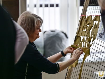 Плетение и отправка маскировочных сетей / Павел Железняк