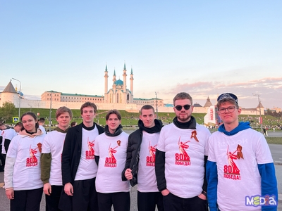 День Победы. Поющая Казань / Ксения Животенко