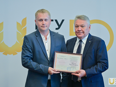 Учёный совет №12. Вручения / Павел Железняк