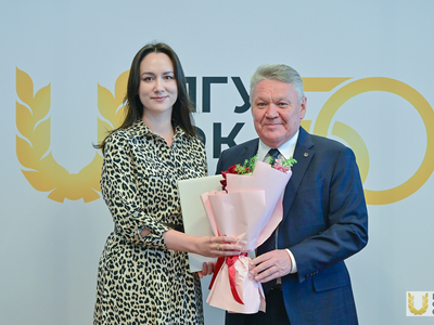 Учёный совет №12. Вручения / Павел Железняк