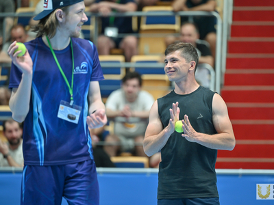 «Современные аспекты ТиМ спортивной подготовки в хоккее» / Павел Железняк