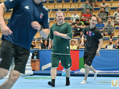 «Современные аспекты ТиМ спортивной подготовки в хоккее» / Павел Железняк