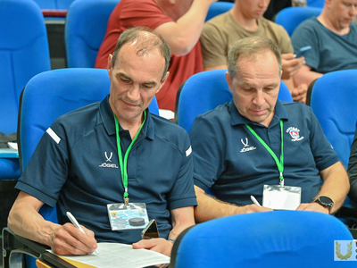 «Современные аспекты ТиМ спортивной подготовки в хоккее» / Павел Железняк