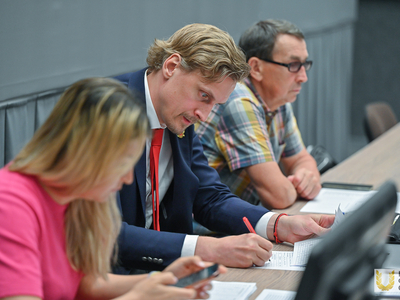 «Современные аспекты ТиМ спортивной подготовки в хоккее» / Павел Железняк