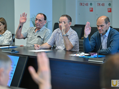 Учёный совет №13 / Павел Железняк