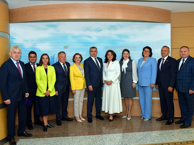 Брифинг в Кабинете Министров Республики Татарстан с участием ректора университета / пресс-служба Правительства РТ