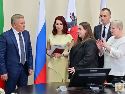 Вручение свидетельств об окончании аспирантуры / Павел Железняк