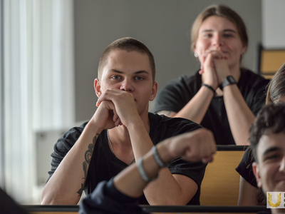 Адаптационный курс для иностранных студентов / Павел Железняк