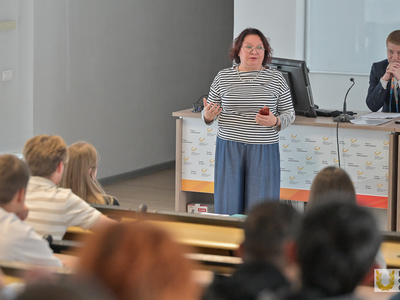 Адаптационный курс для иностранных студентов / Павел Железняк