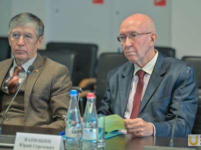 Заседание диссертационного совета / Павел Железняк