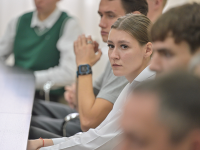 Встреча участников Международной матчевой встречи по легкой атлетике с ректором / Павел Железняк