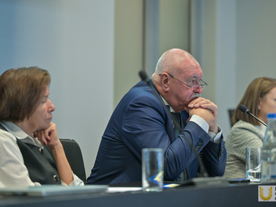 Заседание диссертационного совета / Павел Железняк